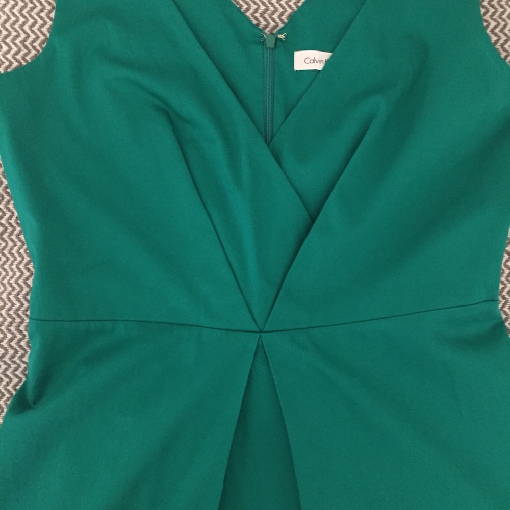 Gorgeous Teal Dress by Calvin Klein. Sz 10. - Picture 6 of 8